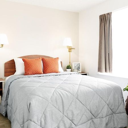 Intown Suites Extended Stay Clearwater Fl Eksteriør billede