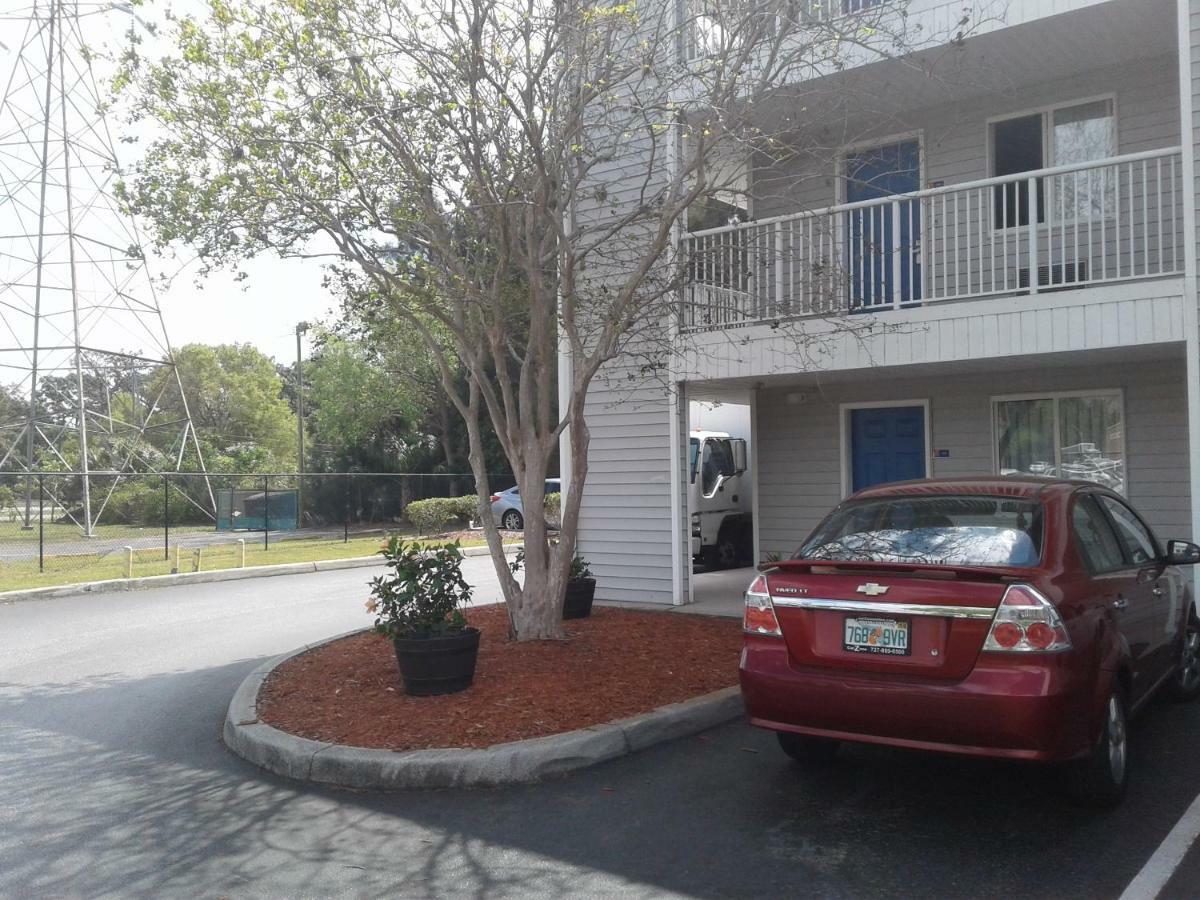 Intown Suites Extended Stay Clearwater Fl Eksteriør billede